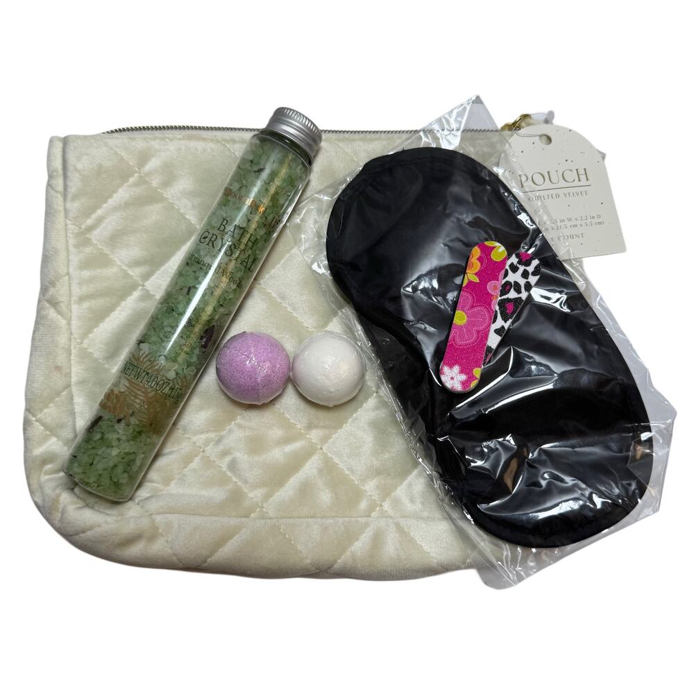 Spa Night Beauty Bundle w/ Clarins, Makeup, Velvet Pouch & Bath Set - Picture 4 of 9